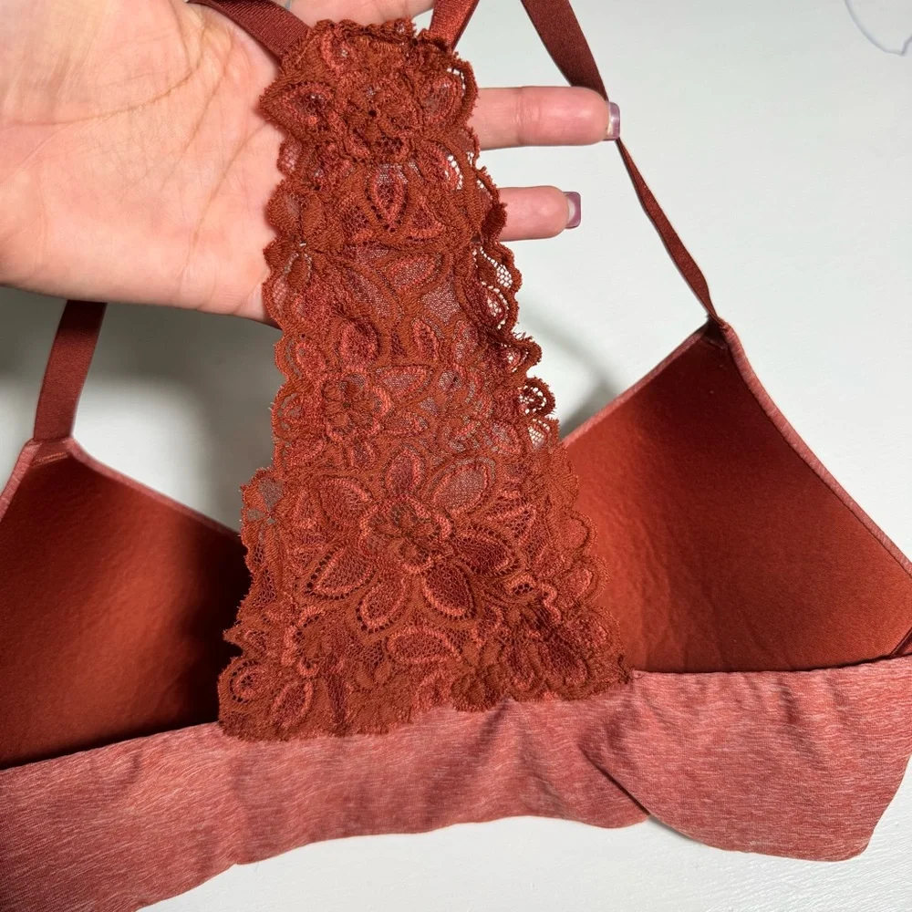 Aerie Women’s Happy Lace Wireless Push-up Bralette Lace Back Sz 34C‎